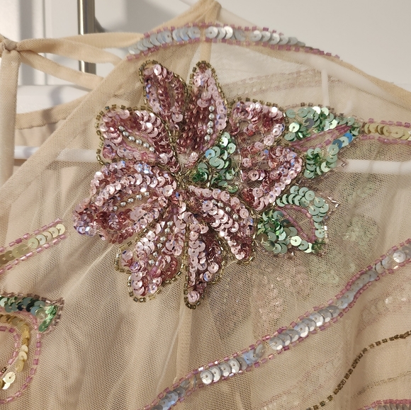 ASOS DESIGN Embellished Art Nouveau midi dress SIZE 2 - Picture 9 of 13